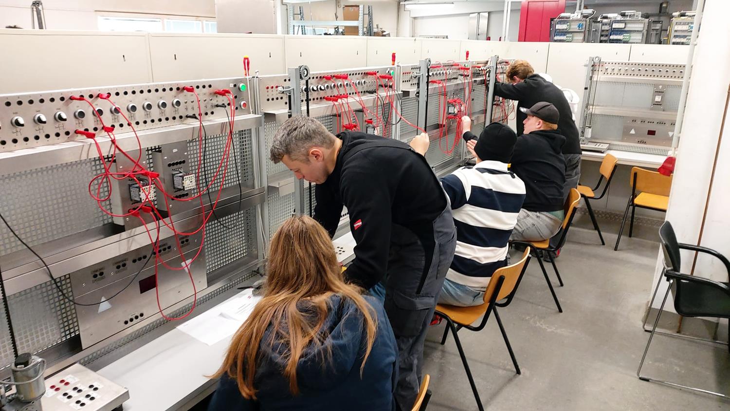 202511BetriebsbesichtigungBFE1A4-Copy